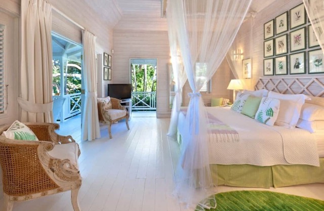 This Villa offers luxury island living