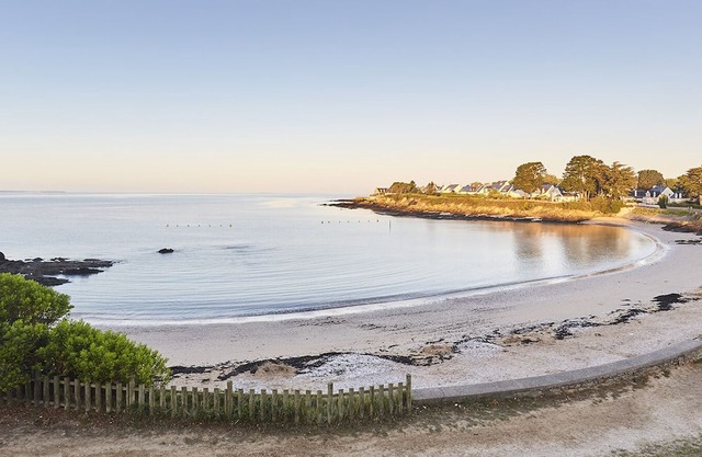 A 15 Minutes des Plages Bretonnes, Maison Moderne en Campagne