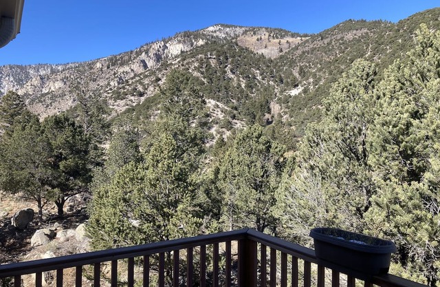 2BR/3BA Carriage House By Cottonwood Creek