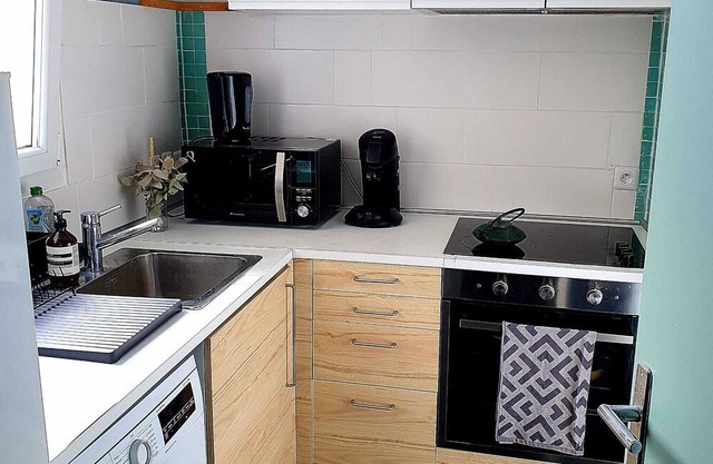 Charmant Appartement à 2 Minutes à Pieds de Paris, Bienvenu