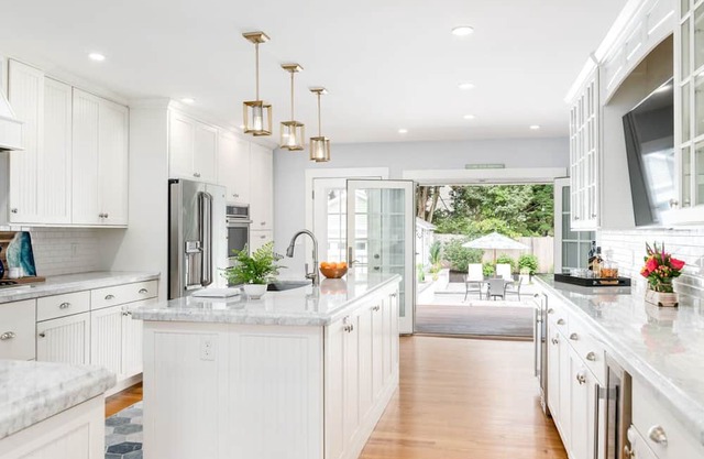 Family-friendly escape just a short walk from pristine beach, close to Cape Cod!