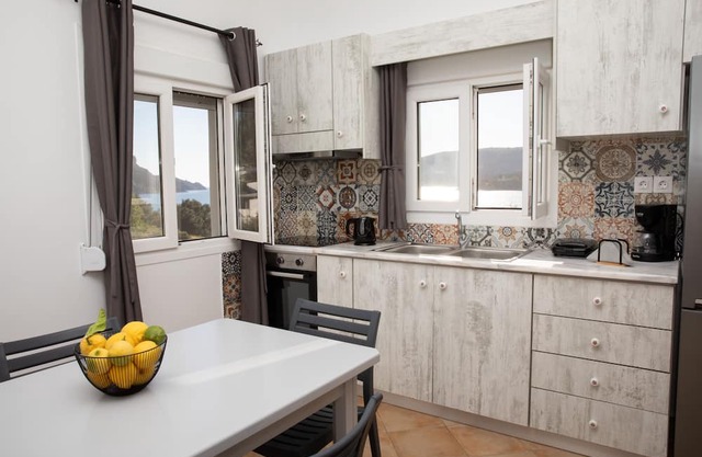 Bright Heaven. Near the Marina and the Port in Lakki with a wonderful sea view.