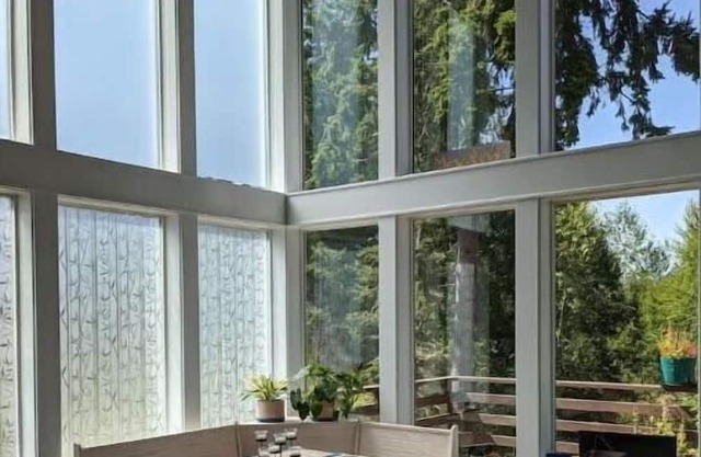 Loft-style 2 bed/2 bath home