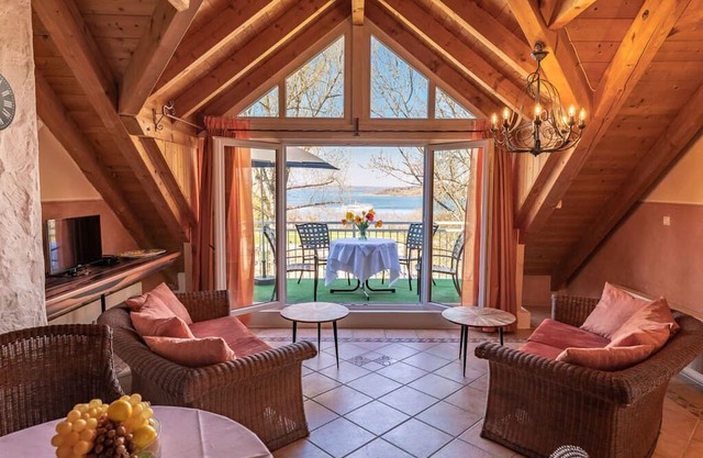 Holiday apartment Haus Seeblick