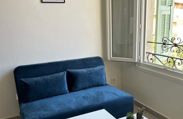 Jolie Studio Nice Magnan