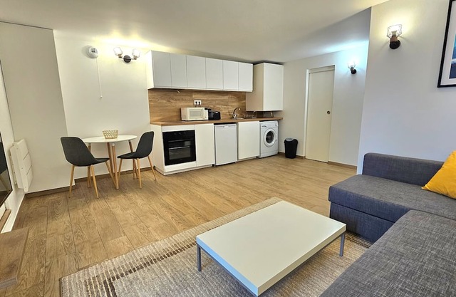 Appartement Cosy Refait à Neuf Proche Parc des Expositions et Aéroport CDG