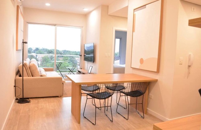 Chic 1BDR: Prime Location in Brand-New Building I