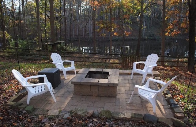 Modern Waterfront Cabin in Mooresville, NC! The perfect tranquil escape