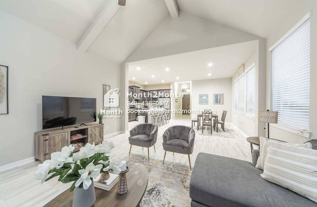 Fox Trail Sunshine Home #41189