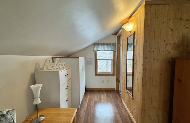 The Loft at The Beach House Southampton - Unique Studio Apartment close to Beach