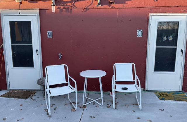 One bedroom near hospitals and airport