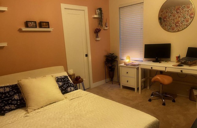 Villie Large Spacious Townhome near Sloans Lake
