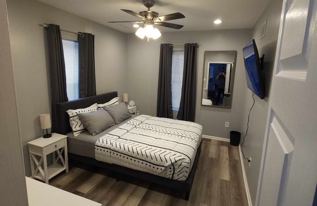 Cozy fully furnished unit in charming Manville NJ