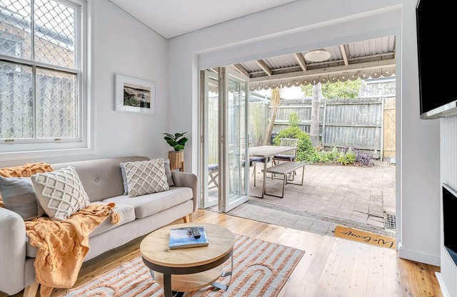 Chic & Modern Home in the heart of Bondi Junction