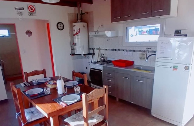 Cabaña Completa Ideal Para Grupos 5 Minutos Caminando del Centro de El Calafate!