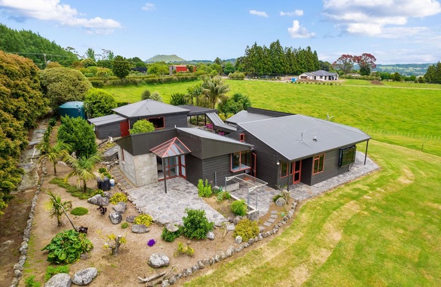 Countryside Haven - Waimate North Holiday Home