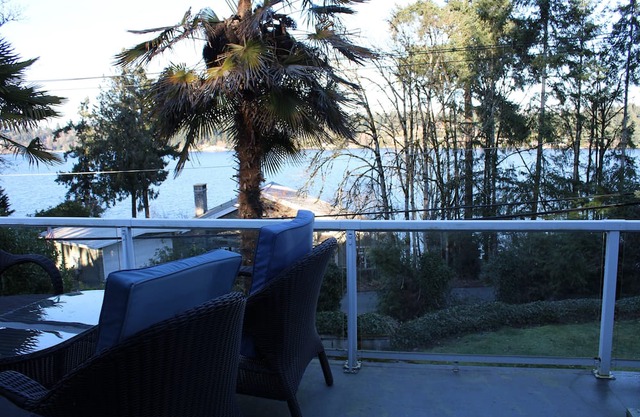3040 90th PL SE Mercer Island