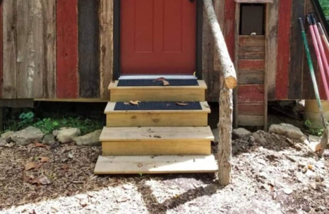 Glamping Unit #2 - Punkin Hollow Resort