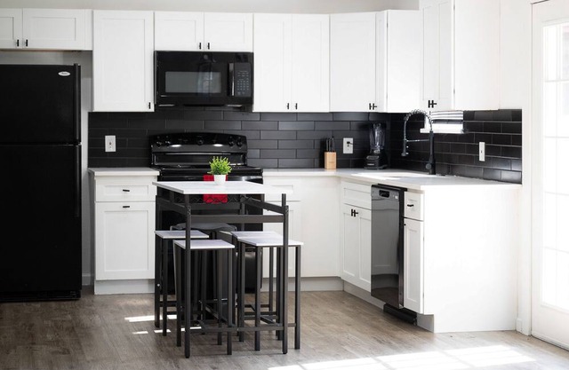 Treat yourself-home heart of DFW metroplex