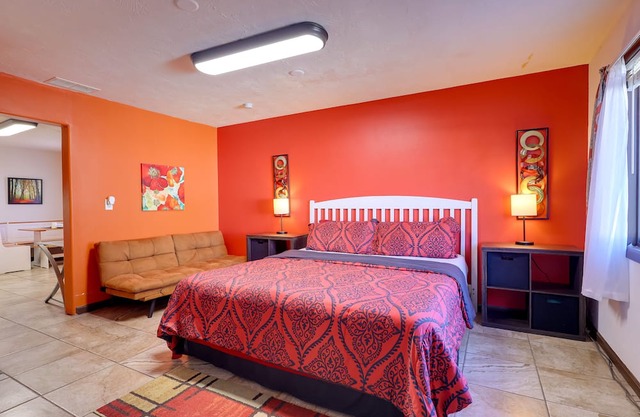 Shelly Studio Apartment Rental w/ Shared Fire Pit!