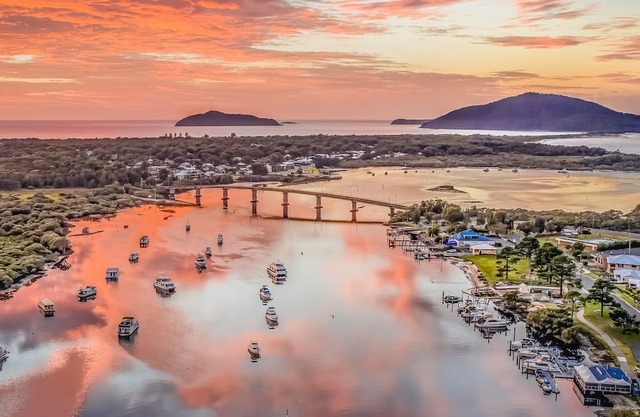 Tea Gardens Cosy Cottage