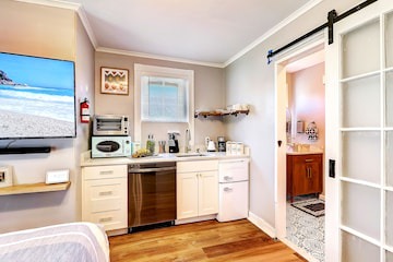 RetroChic★Parking★950Mb★20min->CenterCity&Airport3