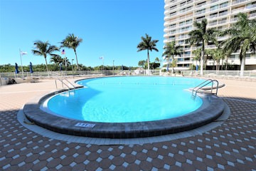1707-SST3 in Marco Island