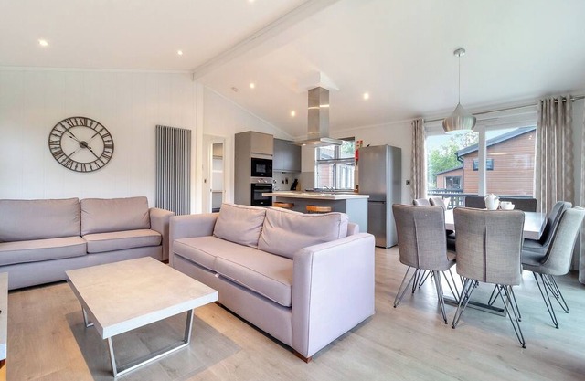 4 bedroom accommodation in Pentney, King&rsquo;s Lynn