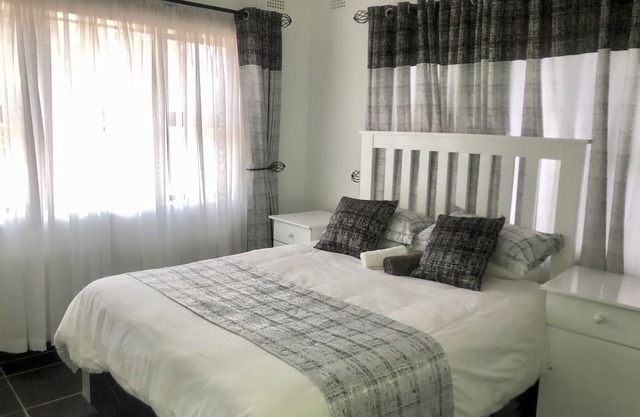 1 bed apartment in Mount Pleasant Heights - 2014