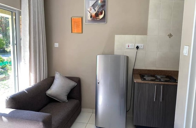 2 bedroomed apartment with en-suite and kitchenette - 2064