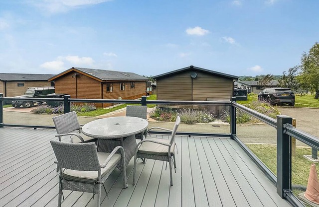 2 bedroom accommodation in Tewkesbury