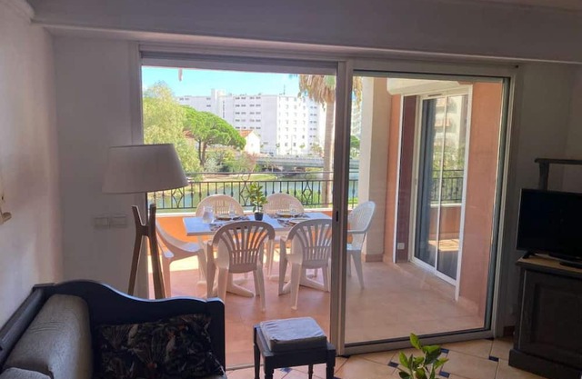 Appartement T3 Terrasse, vue mer et Piscine