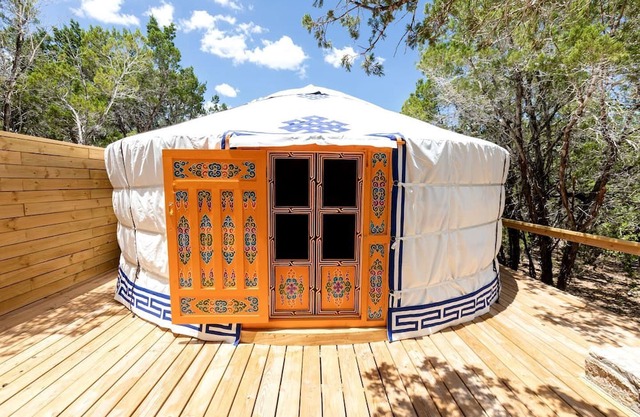 Relaxing Yurt Perfect for Couples in Dripping Springs, Texas