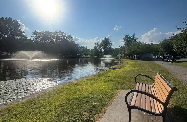 NEWLY Built Lake House nearNYC/EWR/MetLife/AD Mall