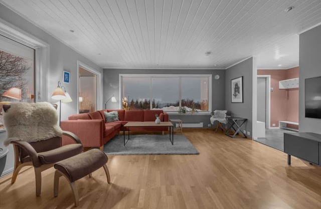 Northstay - Tromsø Urban Escape - Modern house with 3 bedrooms