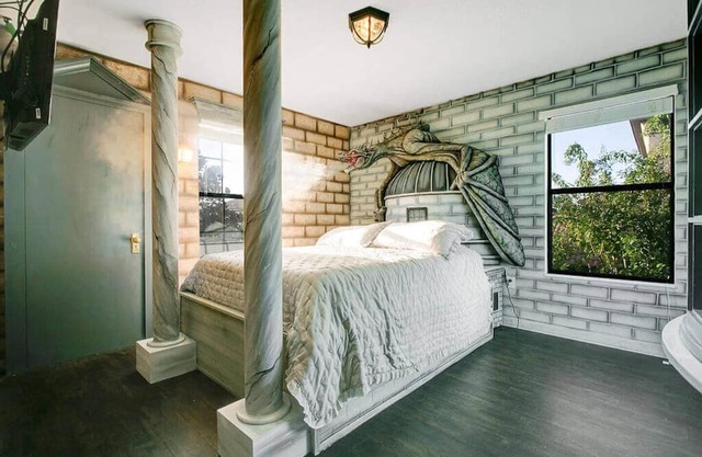 8BR Fantasy Wizard’s Way Resort Pool Near Disney