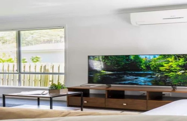 Coomera Comfort - Family Home Great for Play/Work