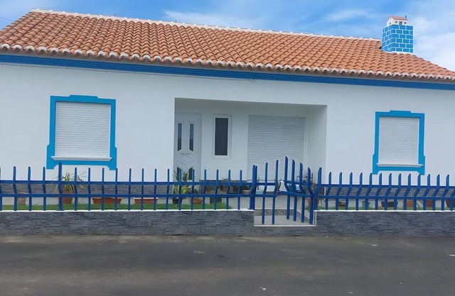 Holiday Home 'Das Cales - Grande' with Sea View, Wi-Fi and Air Conditioning