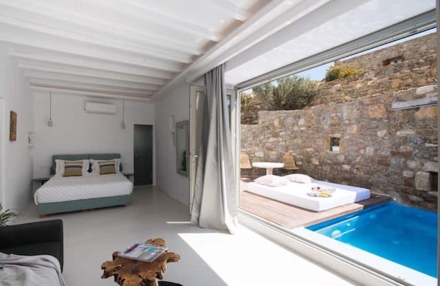 Deluxe Suite with Private Outdoor Pool