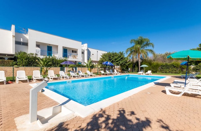 Holiday Home 'Via Duccio Da Boninsegna' with Shared Pool, Terrace and Wi-Fi