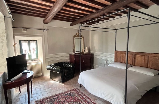 'Segalina' Room with Shared Pool and Garden