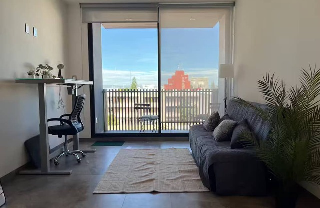 Carranza Views! Heated Pool, KingBed & WorkSpace