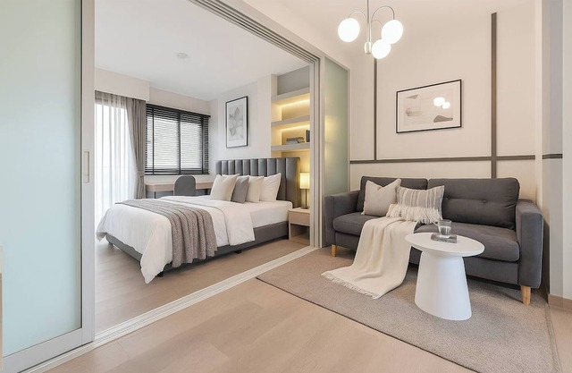 1 BR 5 Mins BTS Bearing 7-11 and Lotus