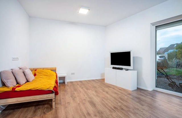 Holiday Home 'Cozy Ground Floor' with Private Terrace, Private Garden and Wi-Fi