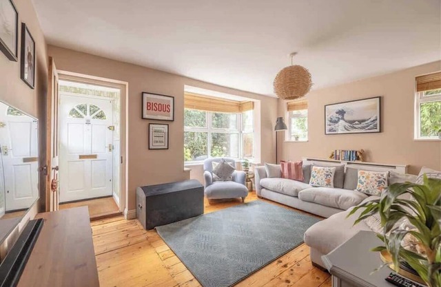 Staycation in Eton | 10 Mins to Legoland & Castle