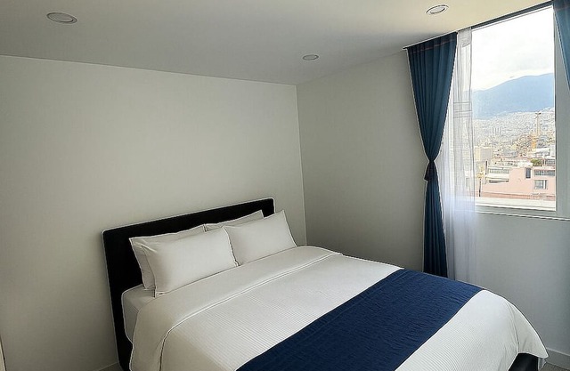 Ideal lodging in Bogota with privileged location 2