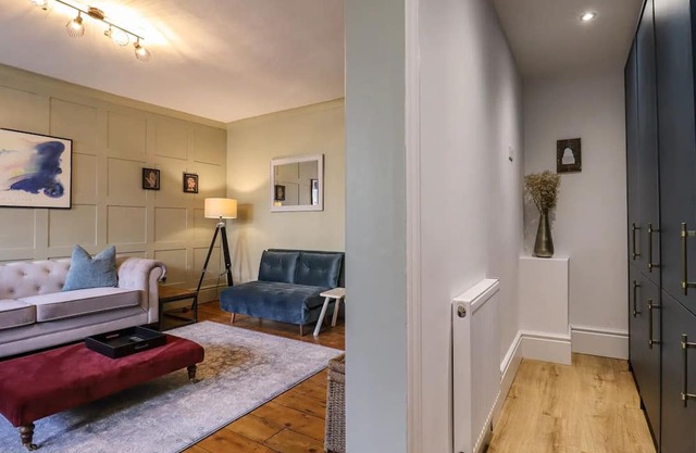 Grosvenor Abode