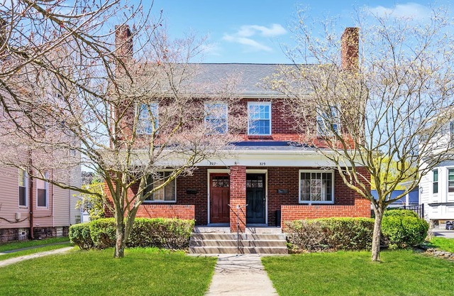 Bright Sewickley Village House, 2BR + Office/Futon, Walk to Shops