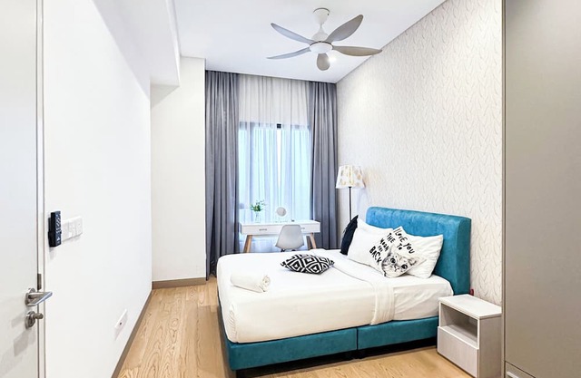 Cozy One bedroom apartment Highfloor with CityView