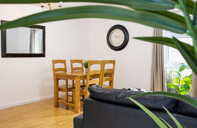 Telford Centre - 2 Bed Apartment